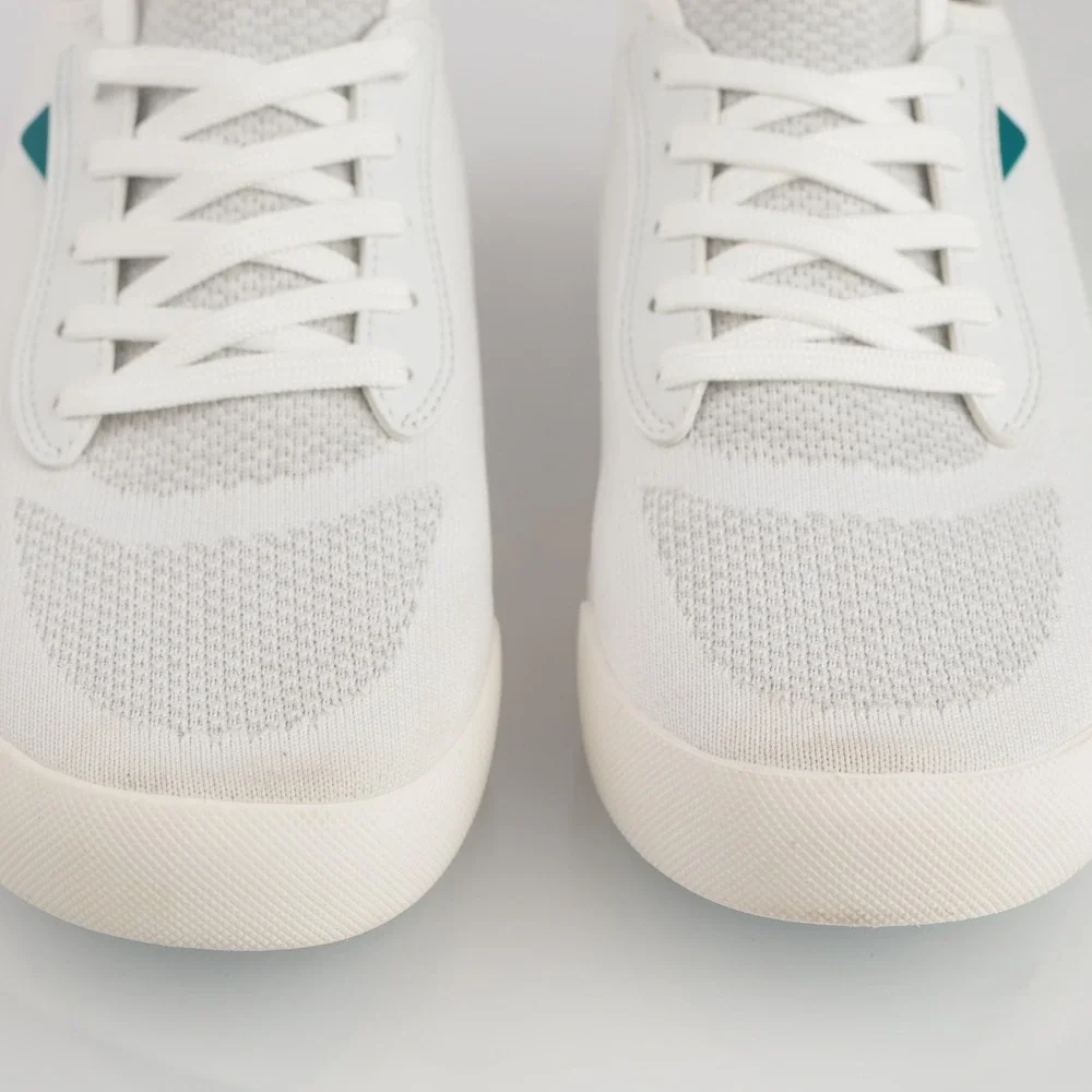 Vessi Womens Weekend Sneakers Size 9 Waterproof White Lace-Up Comfort Shoes Low